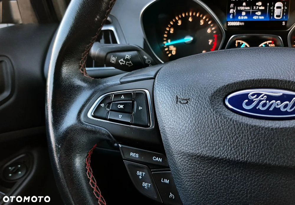 Ford Kuga 1.5 EcoBoost FWD ST-Line ASS - 33