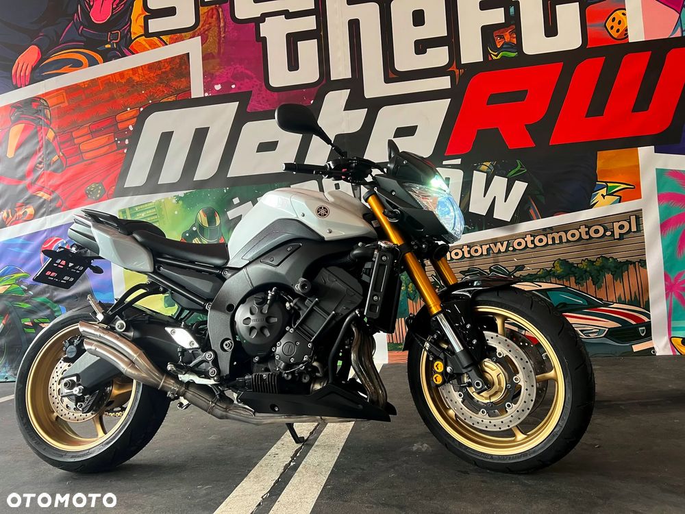 Yamaha FZ - 2
