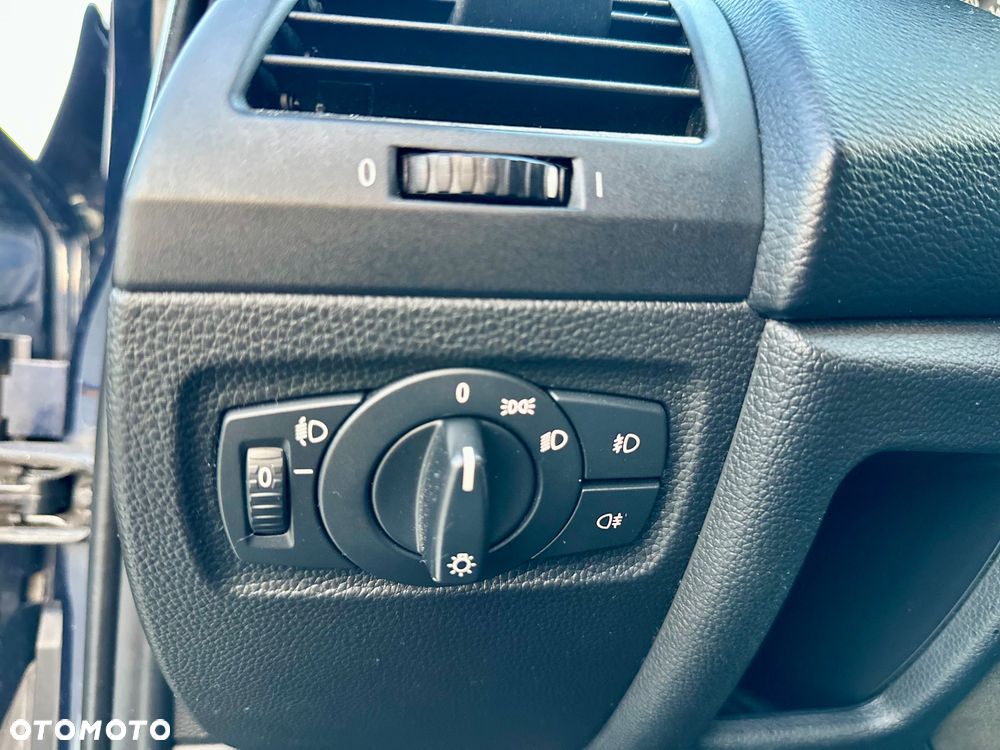 BMW Seria 1 116i Edition Sport - 14