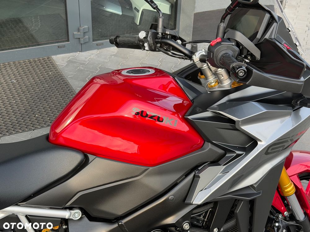 Suzuki GSX 1000 - 11