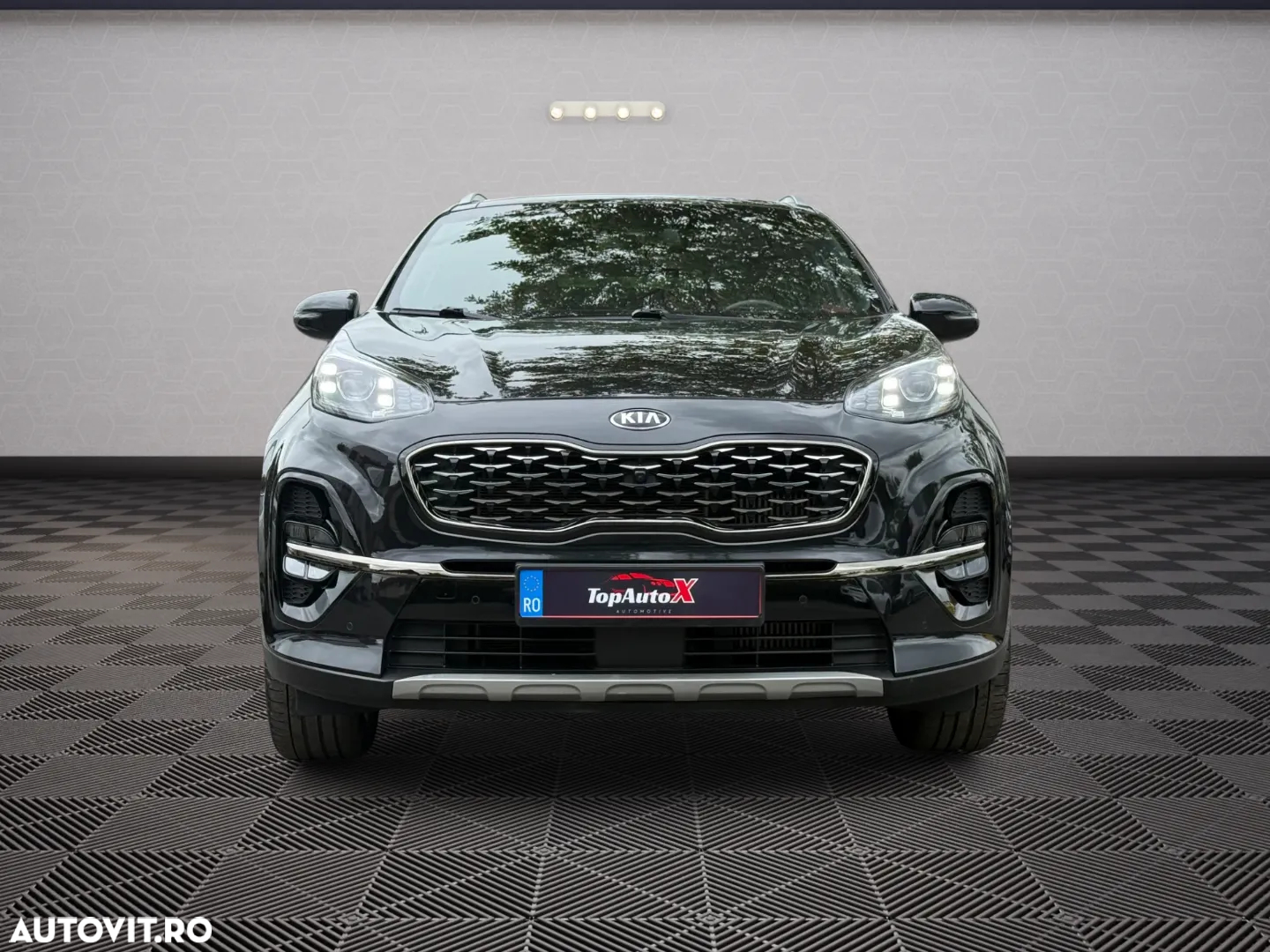 Kia Sportage 2.0 CRDI AWD Eco-Dynamics+ (48V M-H) Aut. GT LINE - 12