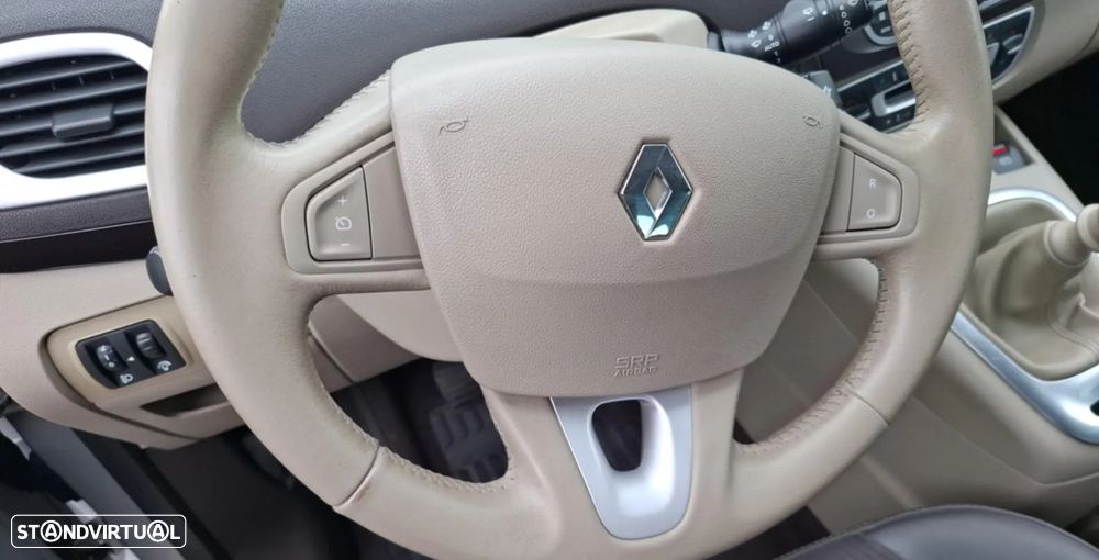 Renault Scénic 1.5 dCi Dynamique S - 14