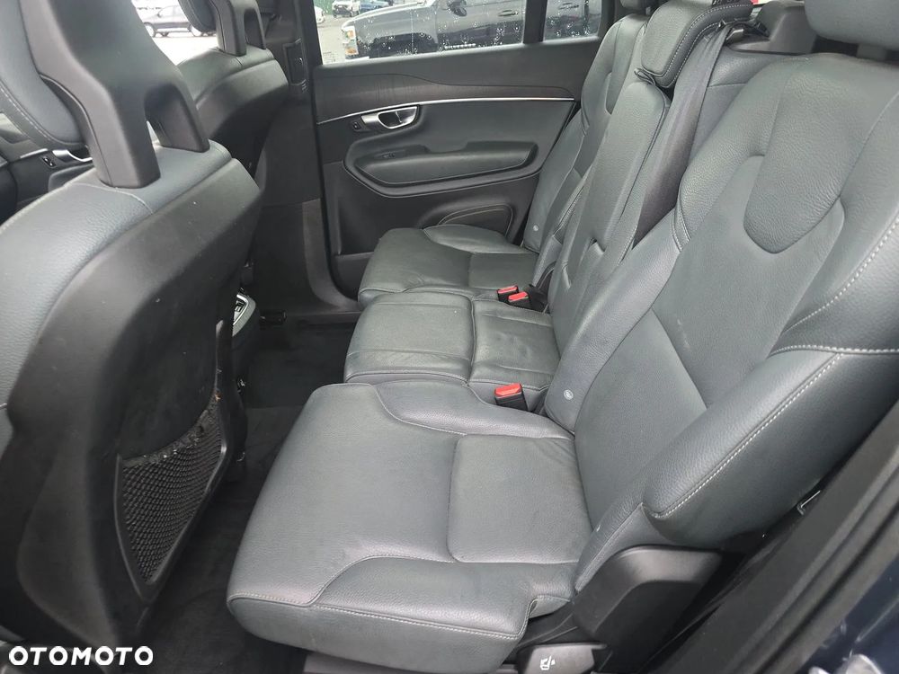 Volvo XC 90 T6 AWD Momentum 7os - 13