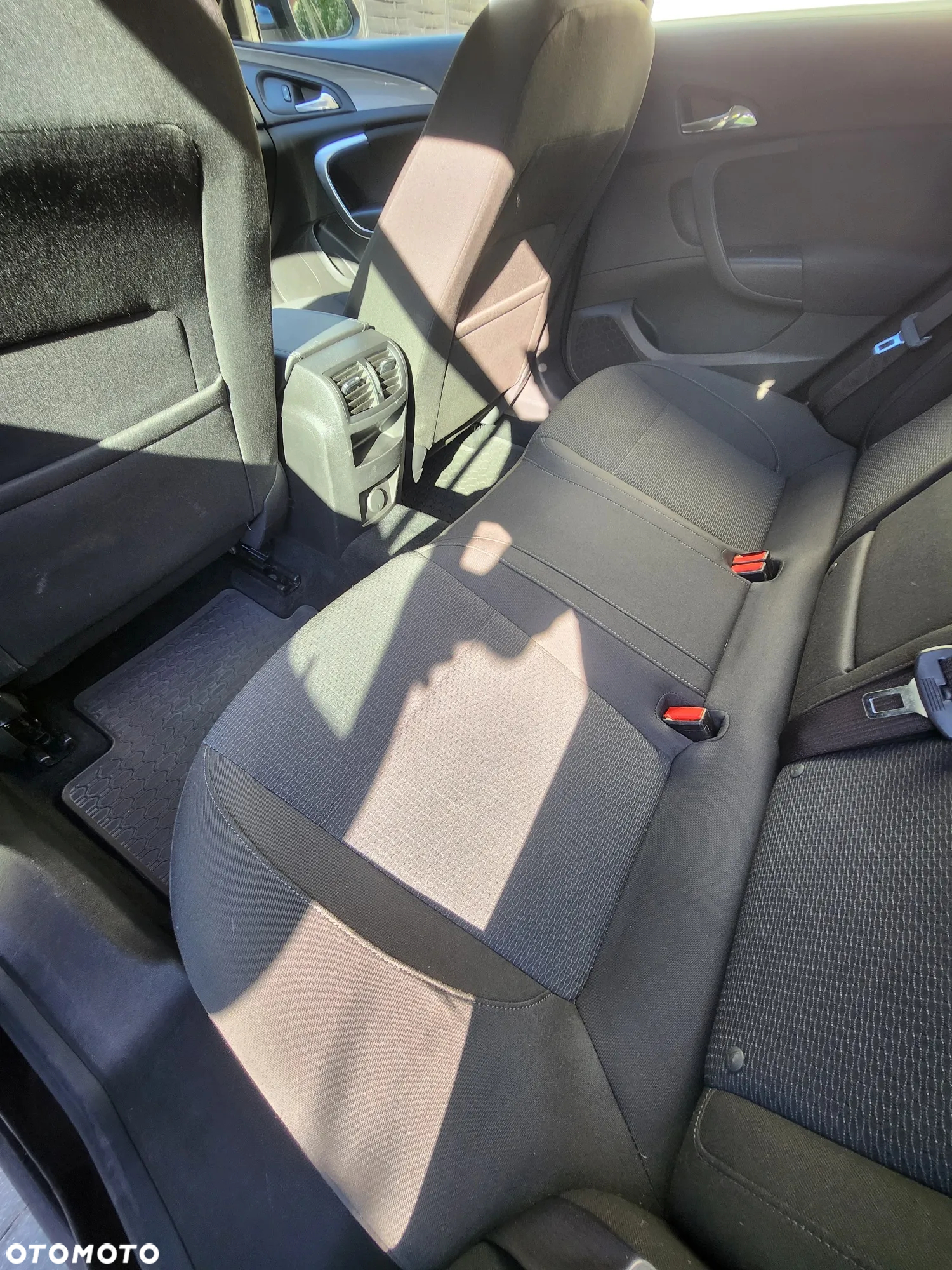 Opel Insignia - 9