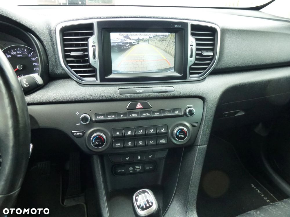 Kia Sportage 1.6 GDI 2WD Attract - 10
