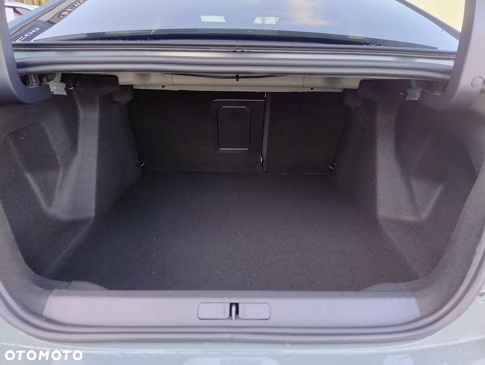 Citroën C4X 1.2 mHEV Max eDCT6 - 8