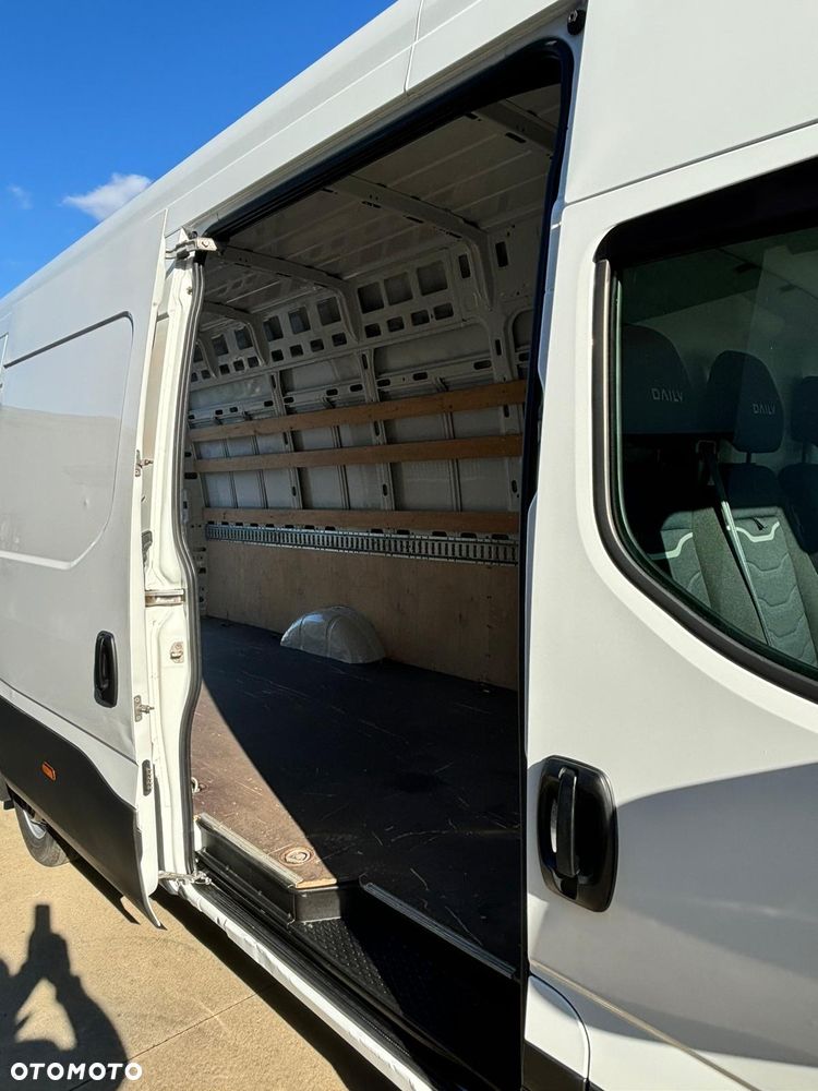 Iveco Daily 35S18 Maxi Blaszak Długi Furgon 3.0 Blaszak L4H3 - 10