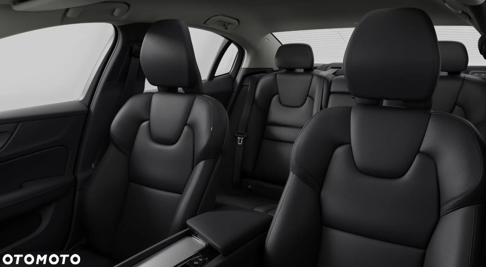 Volvo S60 B5 B AWD Plus Dark - 4
