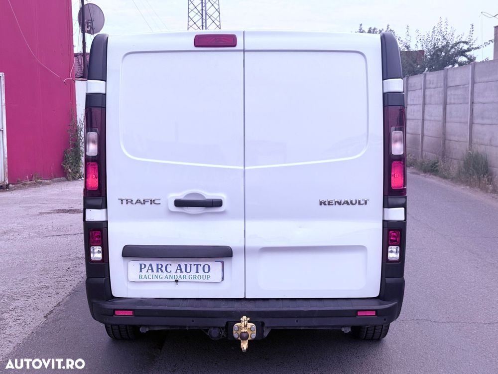Renault Trafic - 17