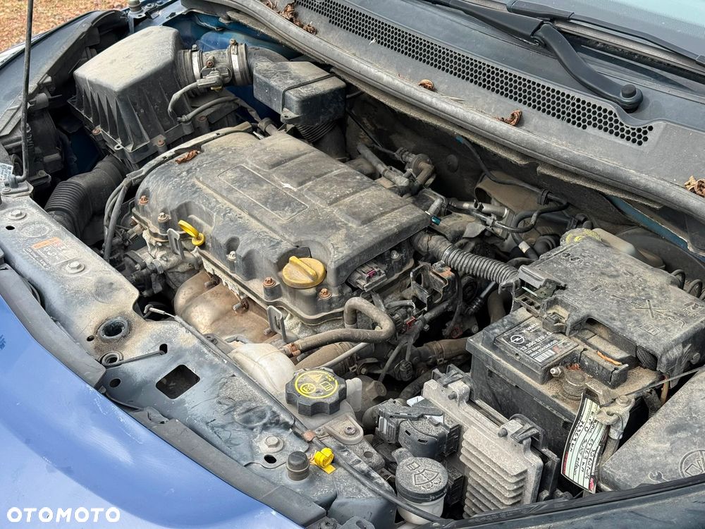 Opel Corsa 1.4 Enjoy - 5