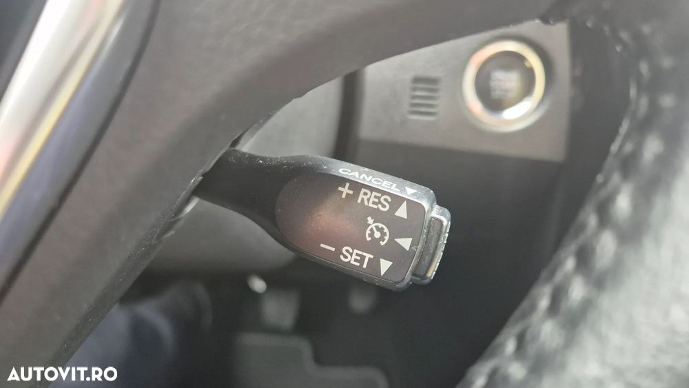 Toyota Corolla 1.6 Valvematic Anniversary - 22