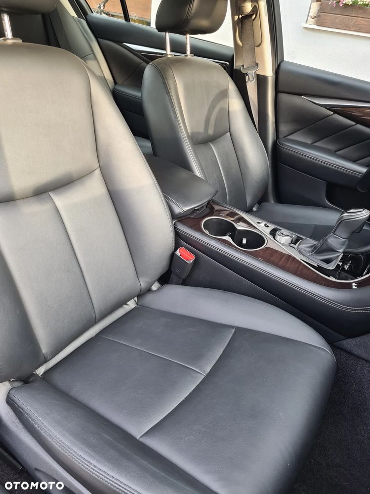 Infiniti Q50 Q50(S) 3.0t Sport - 9