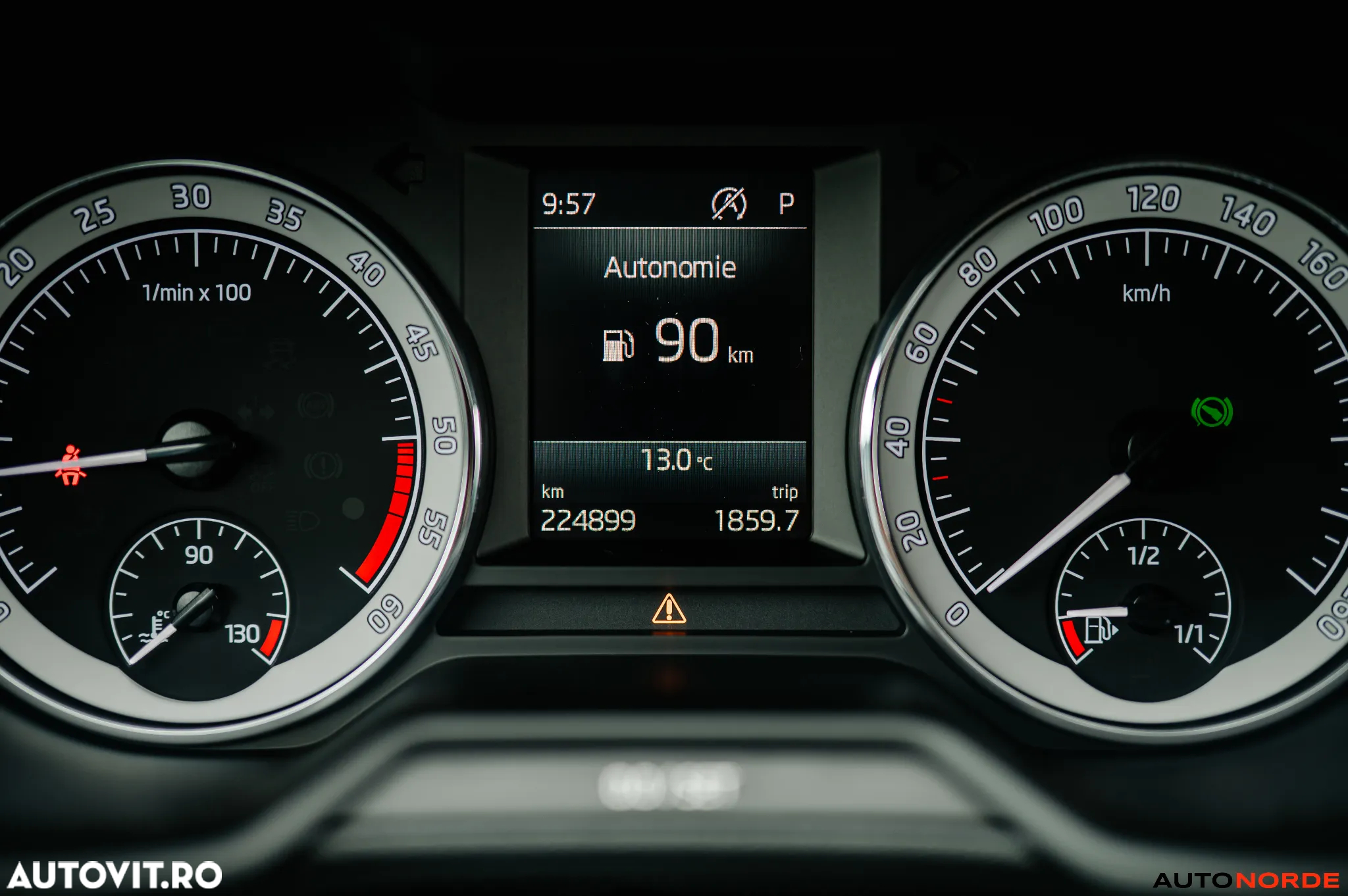 Skoda Octavia Combi Diesel 2.0 TDI DSG Style - 25
