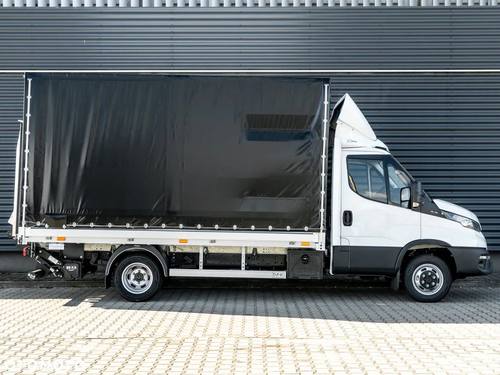 Iveco Daily 35C16 3.0 plandeka z windą - 6