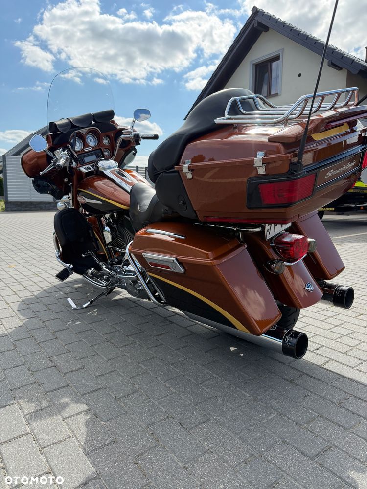 Harley-Davidson FLH Electra Glide - 13