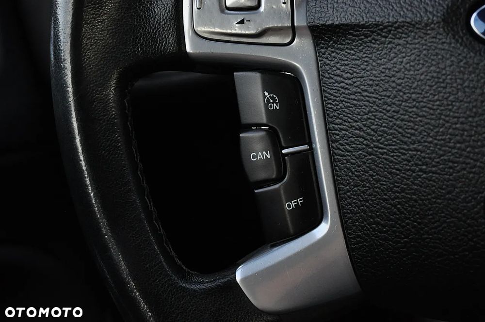 Ford Mondeo 2.0 Viva Titanium - 32