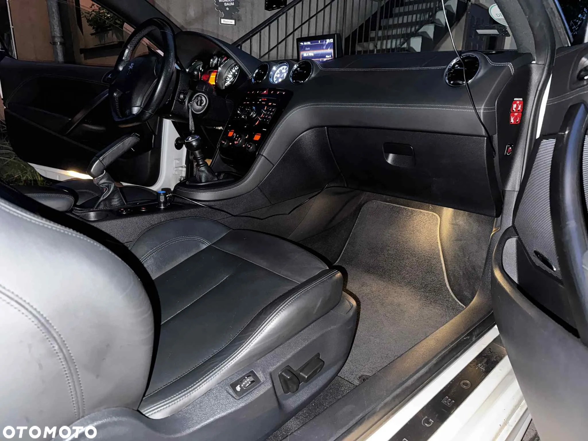 Peugeot RCZ 1.6 THP - 14