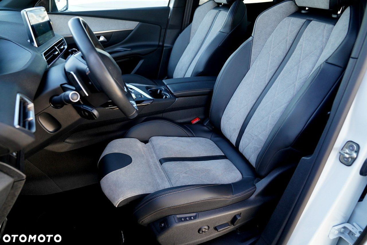 Peugeot 3008 - 22