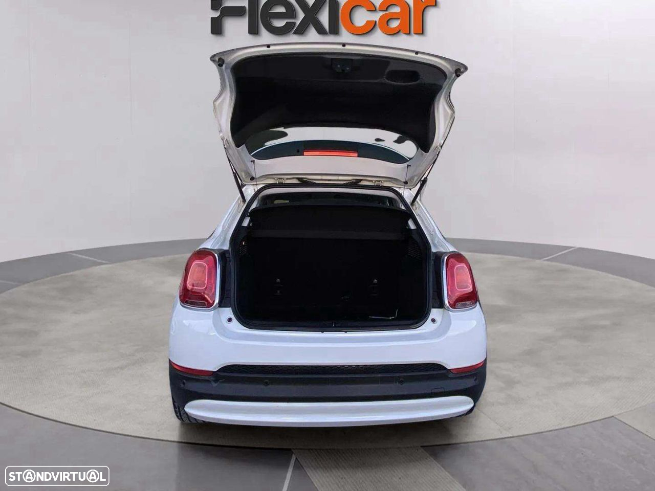 Fiat 500X 1.3 MJ Lounge S&S - 14