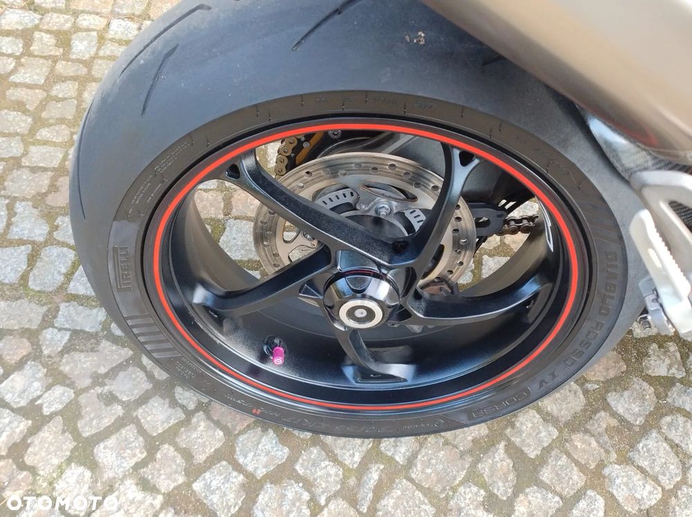 Triumph Speed Triple - 13