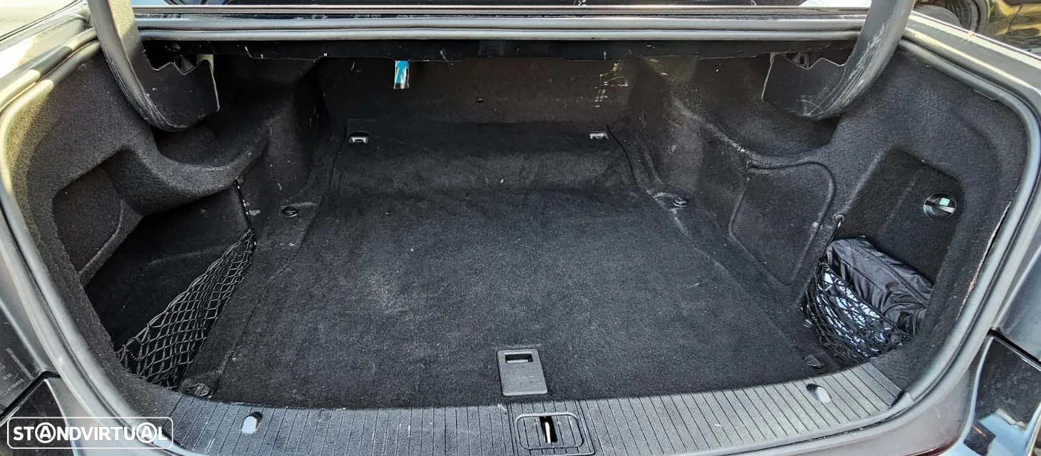 Mercedes-Benz E 350 BlueTEC Avantgarde BE - 9
