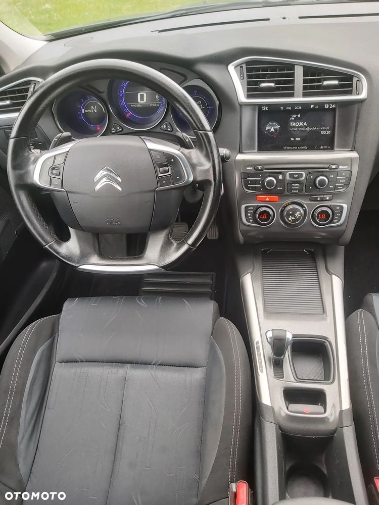 Citroën C4 e-HDi 115 ETG6 Exclusive - 24