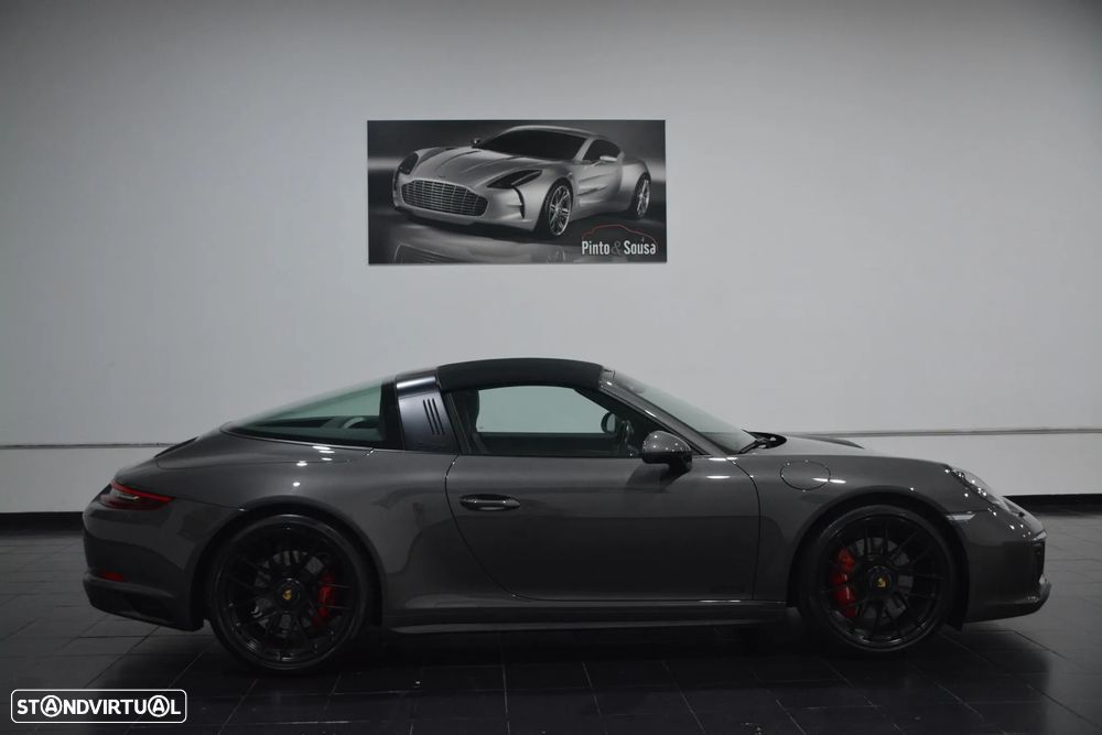 Porsche 911 (991) Targa 4 GTS PDK - 19