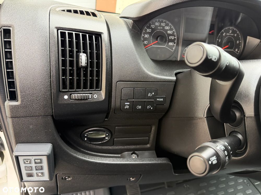 Peugeot Boxer L3H2 Warsztat - 29