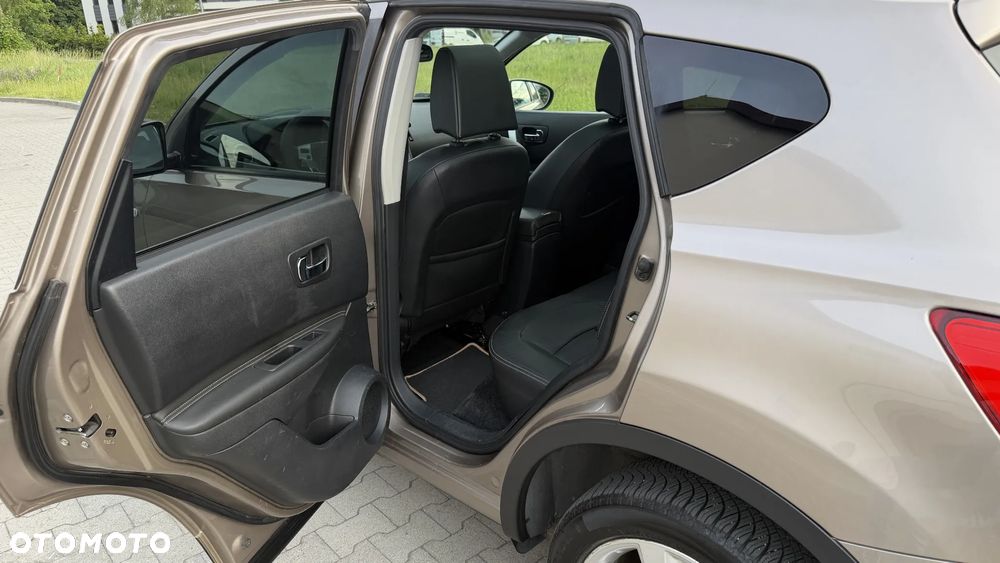 Nissan Qashqai 2.0 dCi Tekna - 6