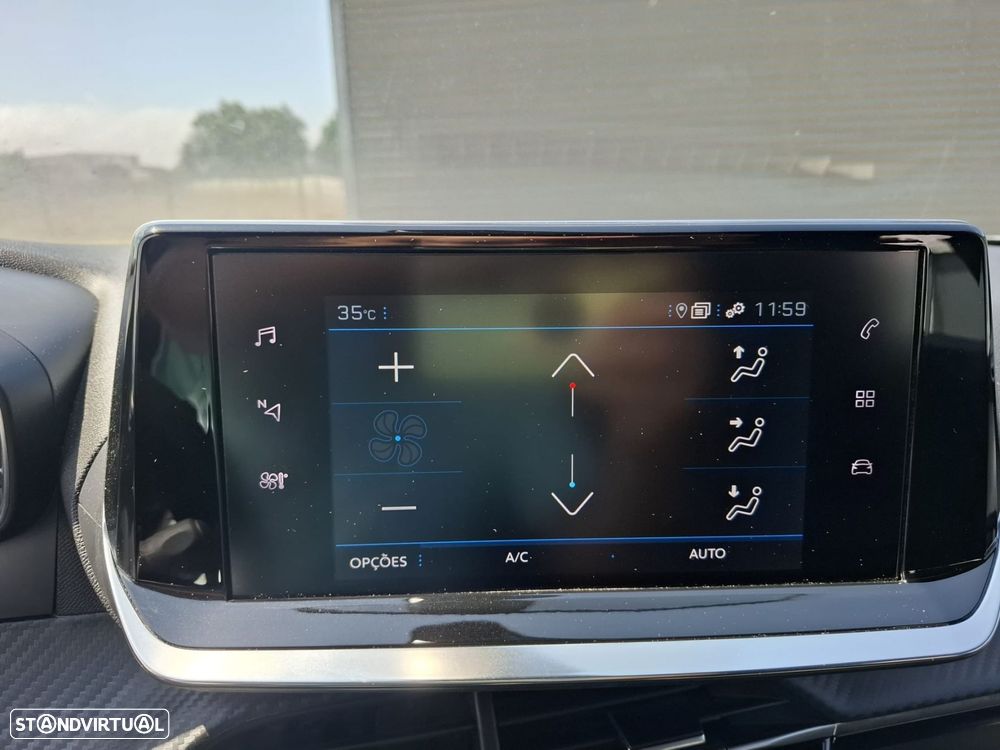 Peugeot 2008 1.2 PureTech Active Pack - 31