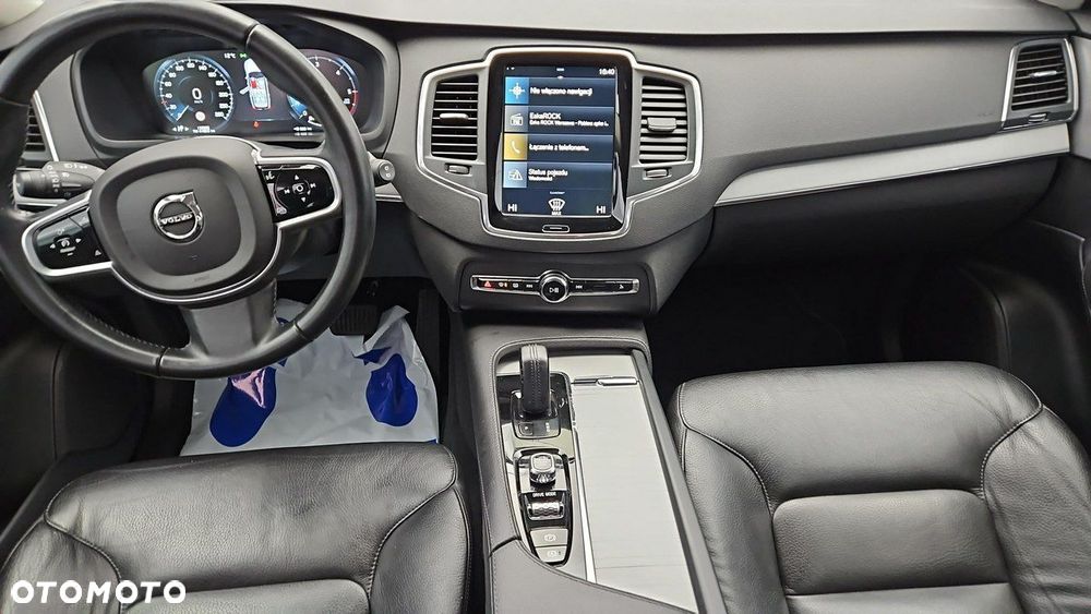 Volvo XC 90 - 13