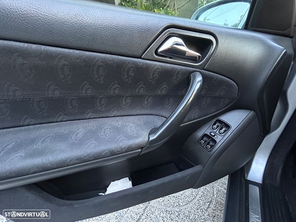 Mercedes-Benz C 220 CDi Classic - 12