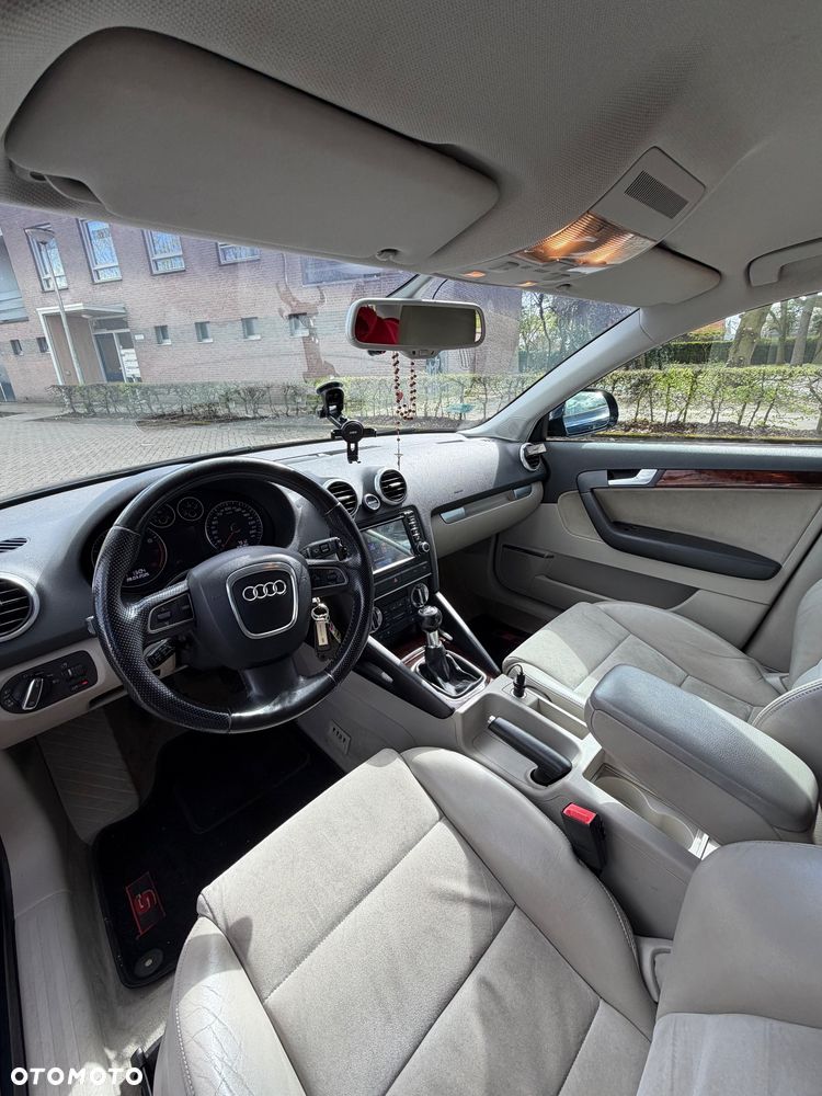 Audi A3 Sportback - 11