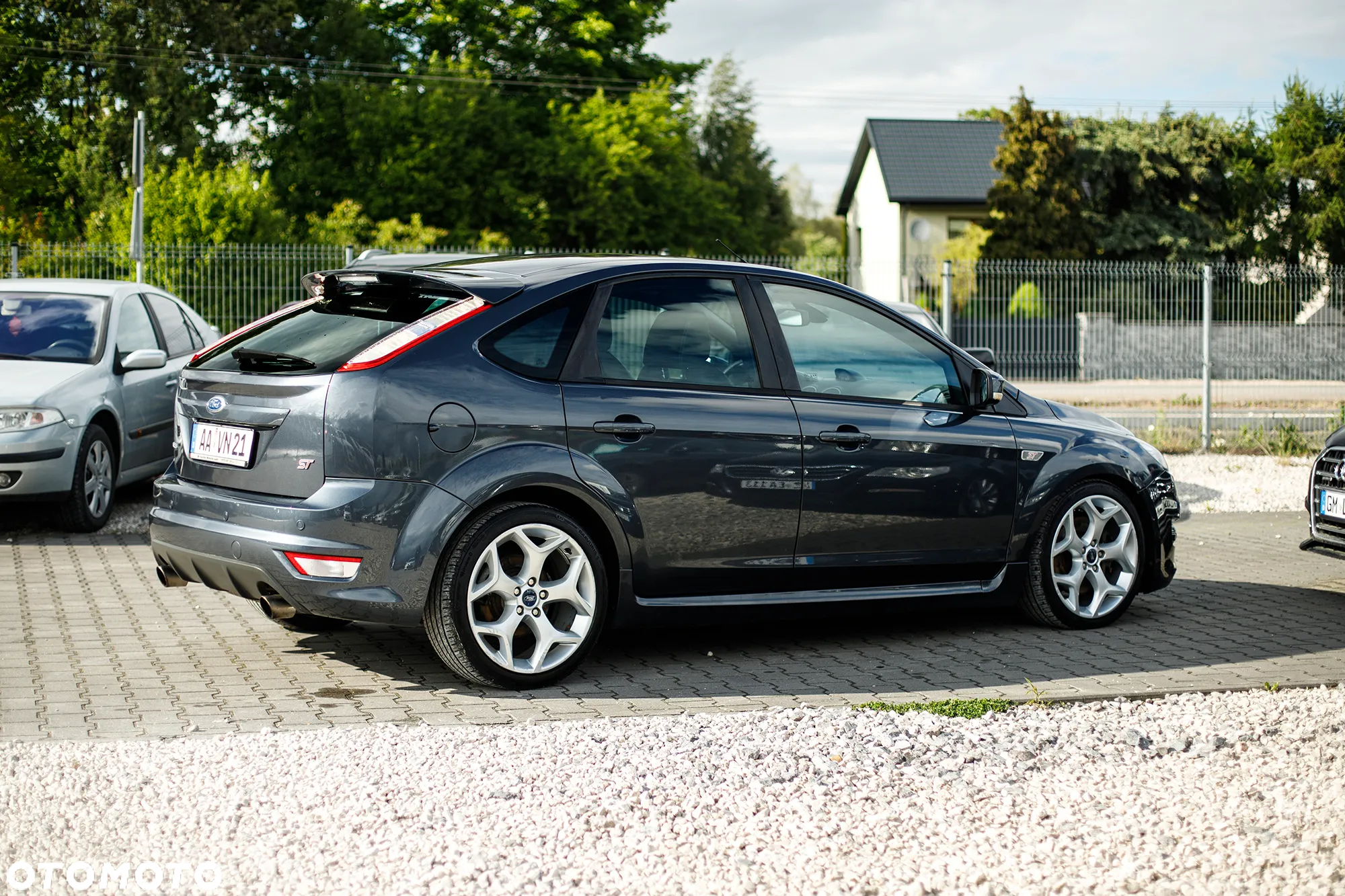 Ford Focus 2.5 ST - 14
