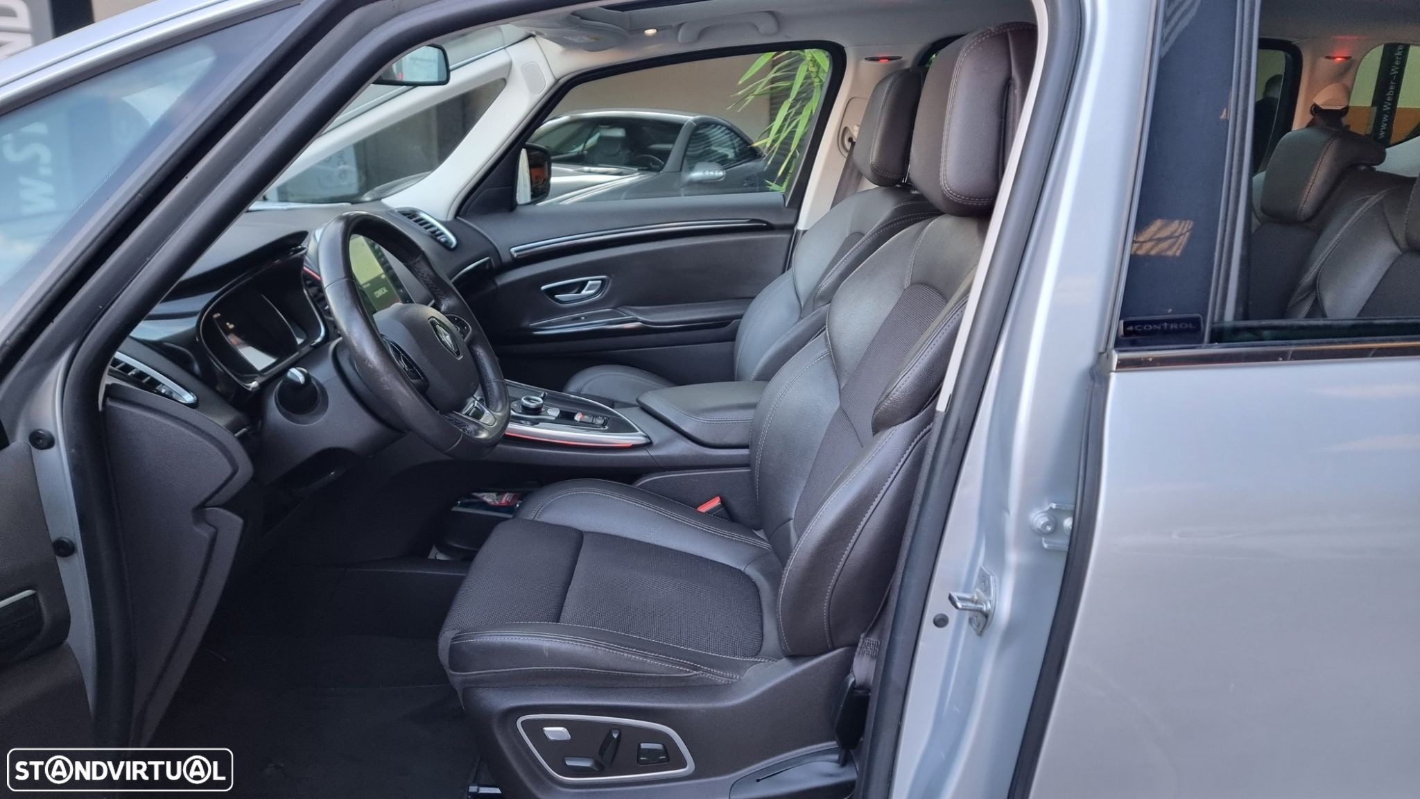 Renault Espace 1.6 dCi Zen EDC - 23