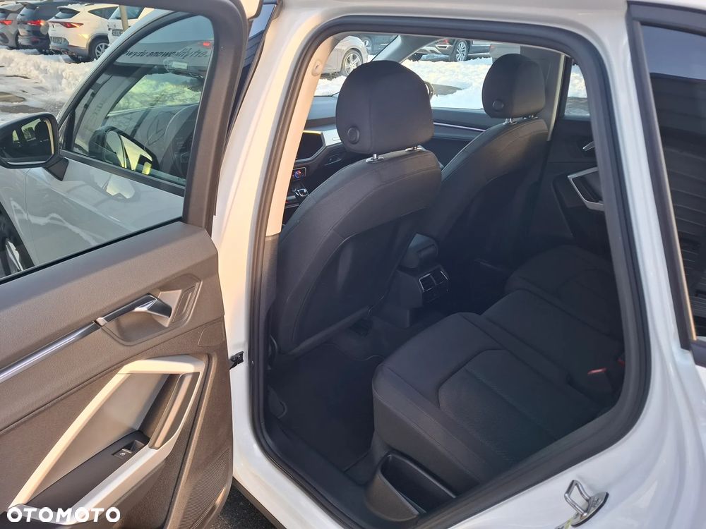 Audi Q3 35 TFSI S tronic - 7