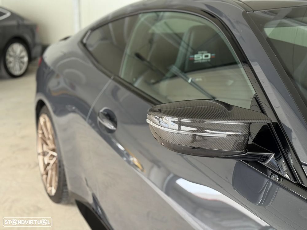 BMW M4 Competition Pack 50 anos M - 31