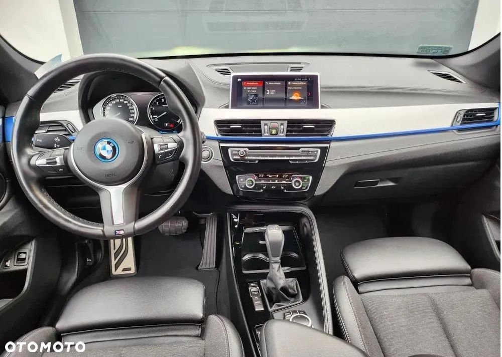 BMW X1 xDrive25e Sport Line - 3