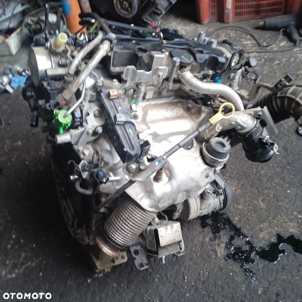 Silnik nissan 2.3DCI YS23D276 - 3