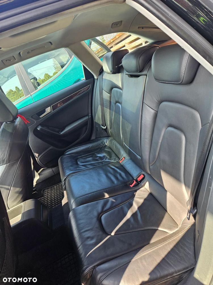 Audi A4 Allroad - 13