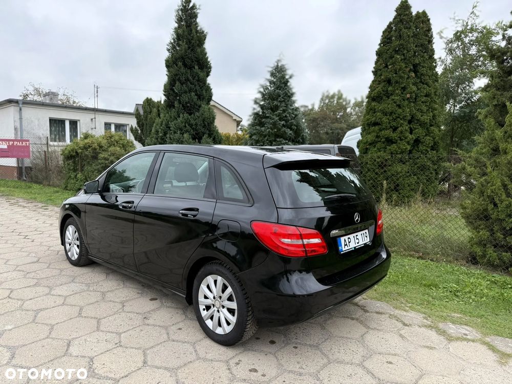 Mercedes-Benz Klasa B 180 CDI BlueEffICIENCY Edition - 2
