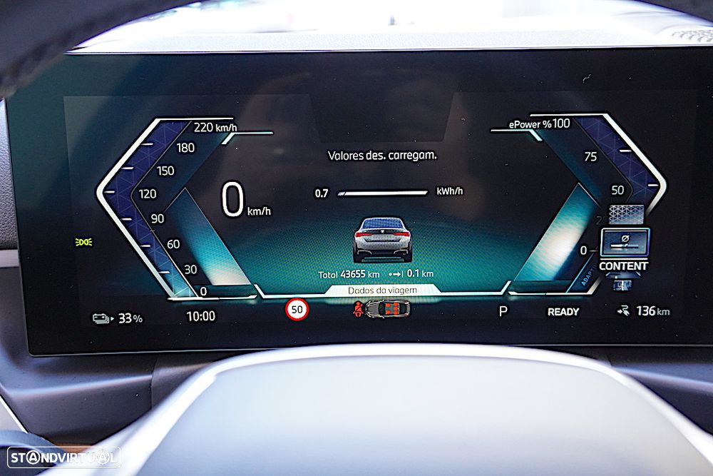 BMW i4 eDrive40 - 32