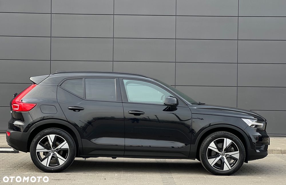 Volvo XC 40 T4 Plug-In Hybrid R-Design - 13