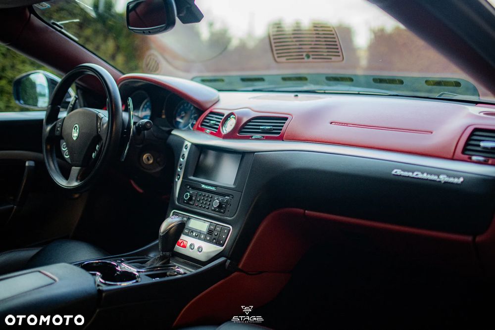 Maserati GranCabrio Sport - 7