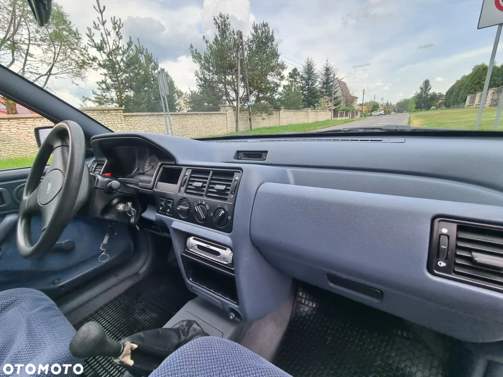 Ford Orion 1.6 CLX - 18