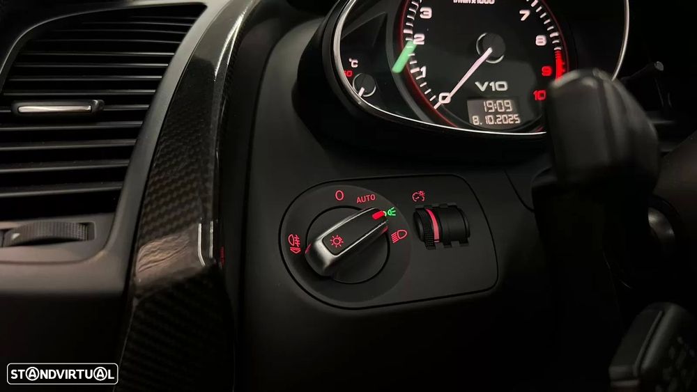 Audi R8 Spyder 5.2 FSi V10 quattro R-tronic - 34