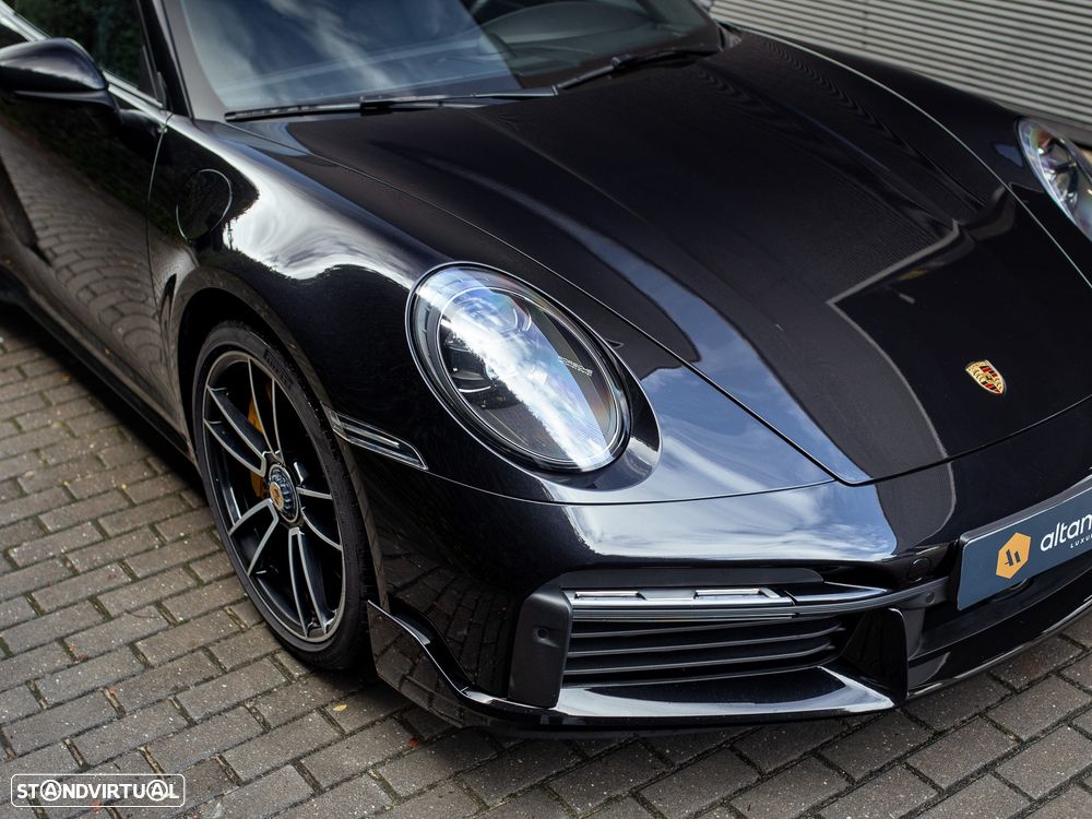 Porsche 911 (992) Turbo S - 6