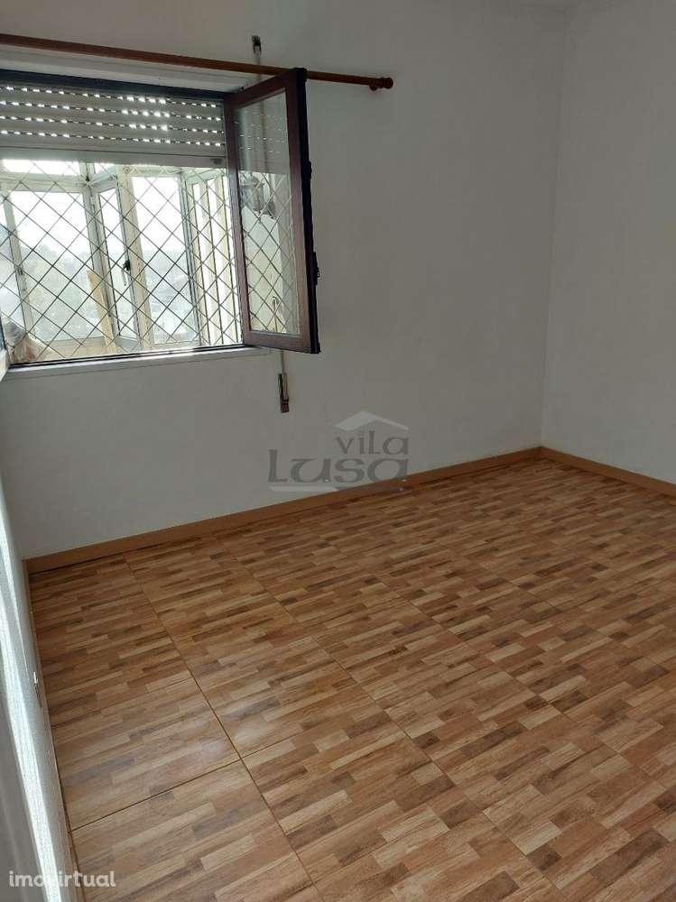 Moradia bifamiliar, para venda, Gondomar - Rio Tinto - Grande imagem: 5/18