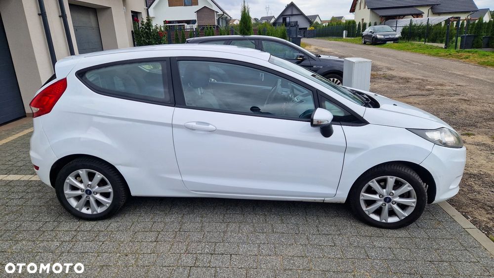 Ford Fiesta 1.25 Ambiente - 3