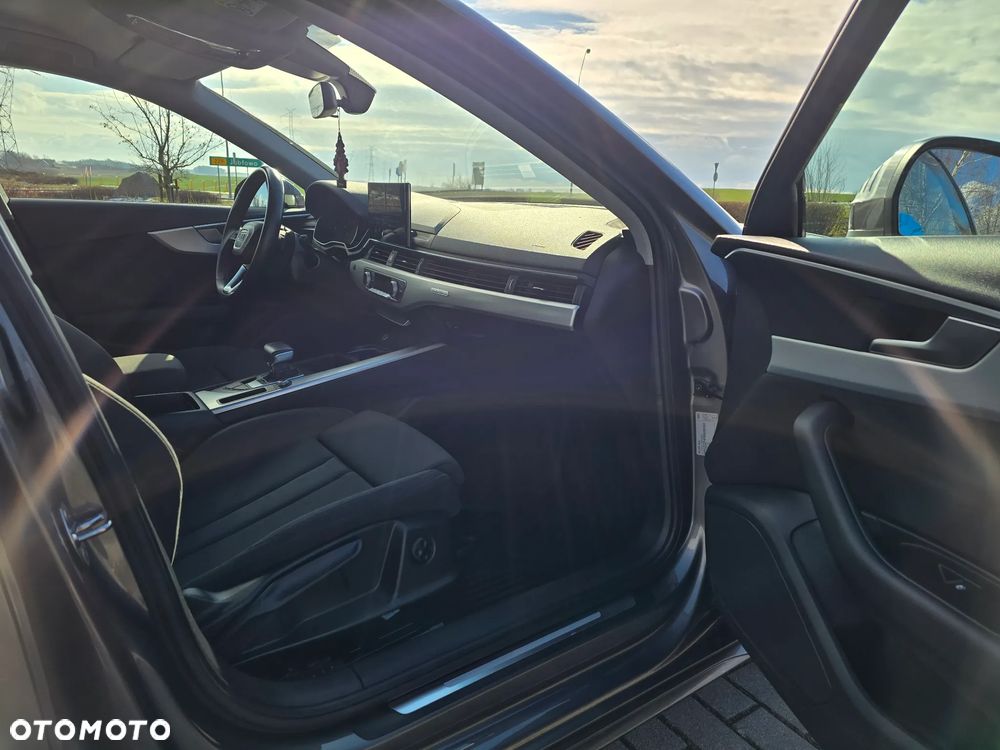 Audi A4 Avant 40 TDI quattro S tronic - 23